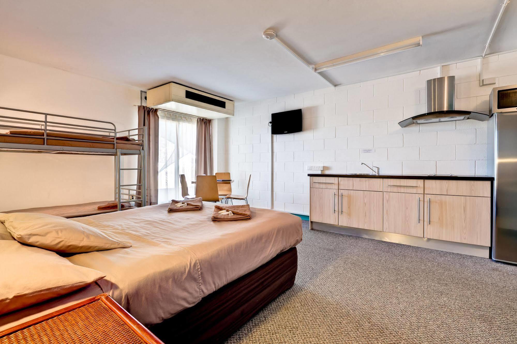 Sea Breeze Resort Exmouth Eksteriør bilde