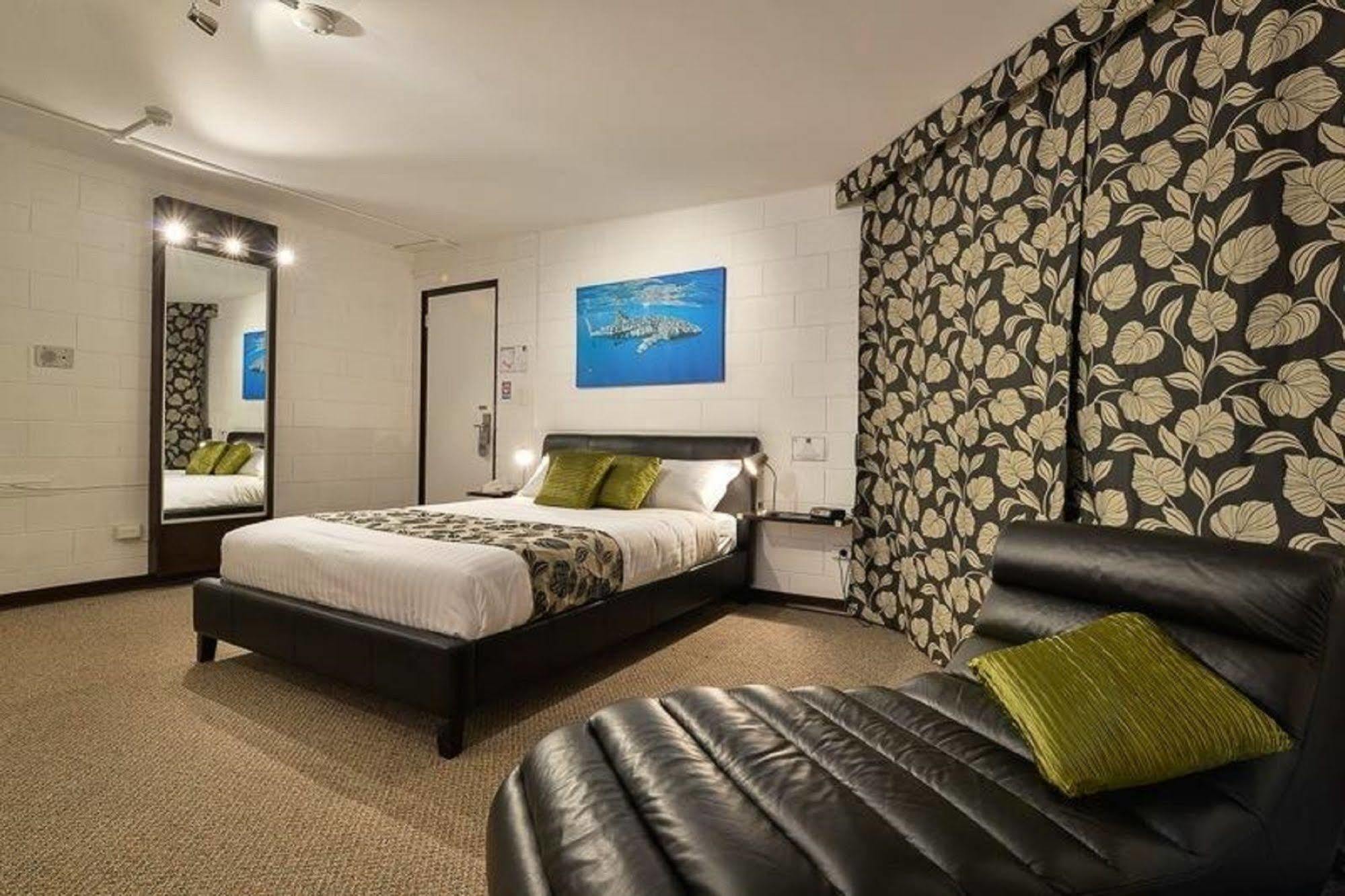Sea Breeze Resort Exmouth Eksteriør bilde